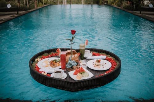 Bubu Suite by Prasi, 