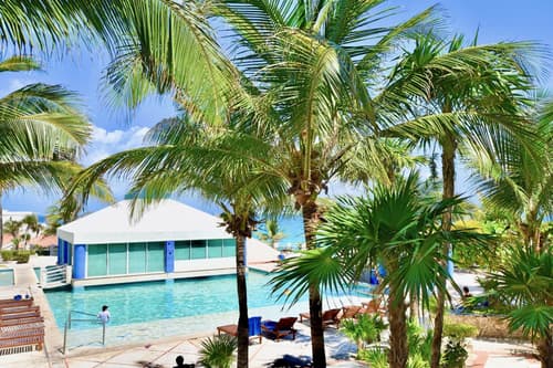 Solymar Condo Beach Resort by Casago, 