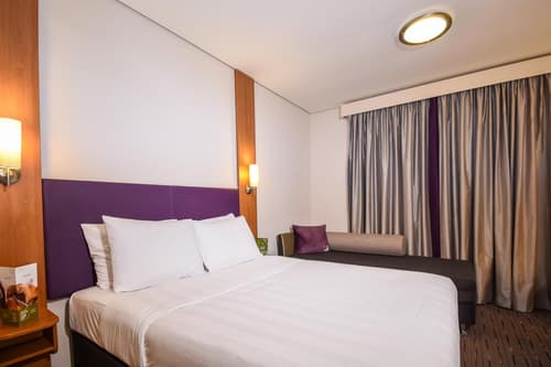 Premier Inn Abu Dhabi Capital Centre, 