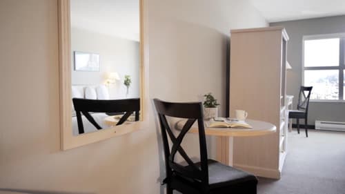 Quarterdeck Inn Port Hardy, 