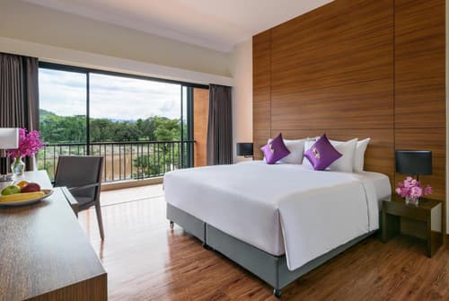 Chainarai Riverside - SHA Plus Certified, 