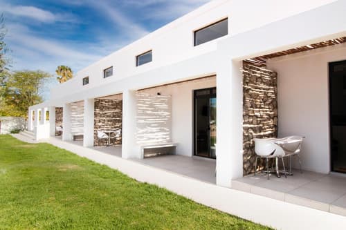 Karoo Retreat- Self Catering Villas and Guest House, 