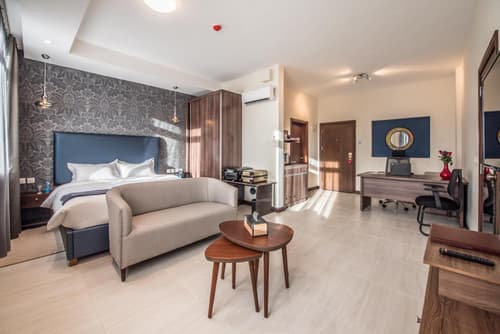 Glam Hotel Nairobi - Near Westgate Mall, Westlands, 