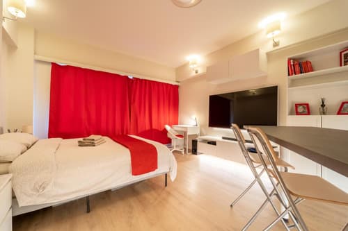 Luxury Studio In the EU Area, 