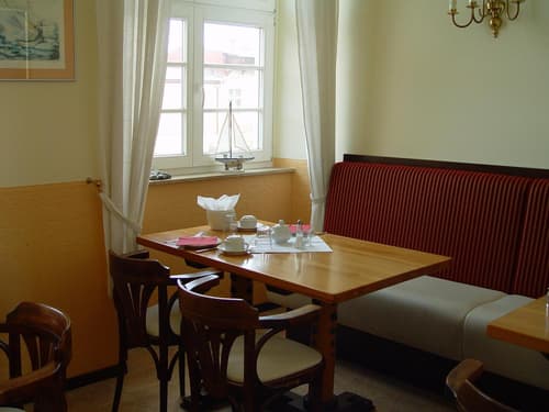 Hotel Altes Hafenhaus, 