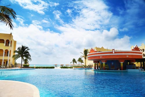 The Royal Haciendas Resort & Spa, 