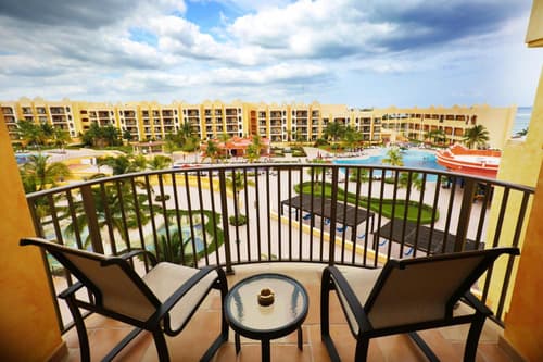 The Royal Haciendas Resort & Spa, 