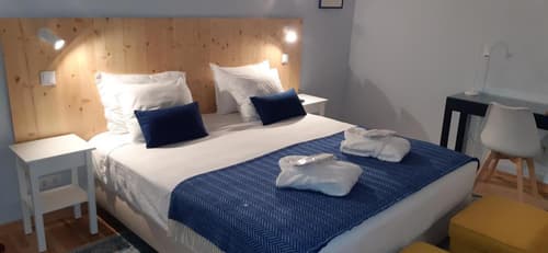 ApraHouseLoule Guesthouse, 