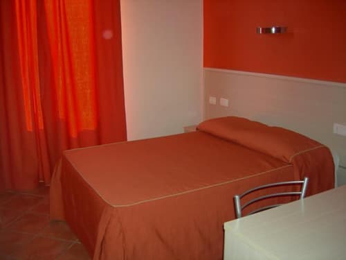 Hotel Moderno, 