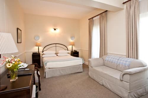 Queen's Hotel by BON Hotels, 