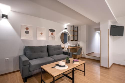 Traveleclectic Apartments, 