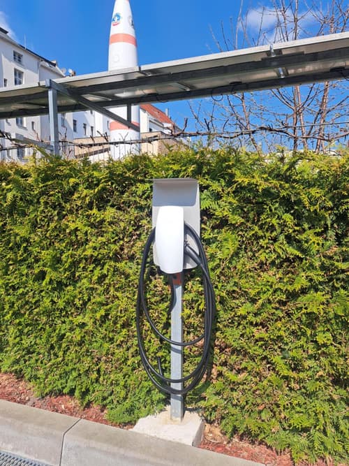 Space Hotel im Campus der JvP Schule, 