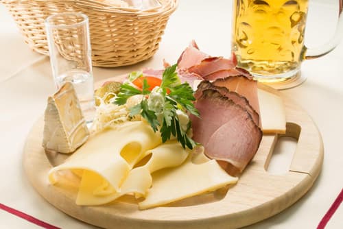 Hotel & Restaurant Waldschloss, 