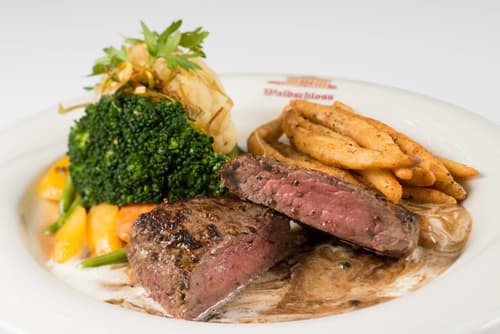 Hotel & Restaurant Waldschloss, 