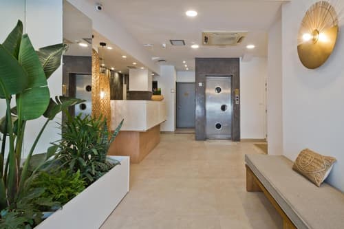 Diana Art Boutique Hotel, 