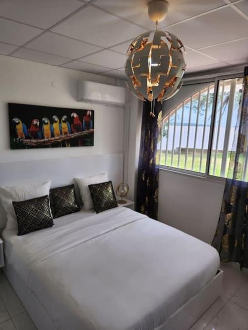 Hello-Guyane, Marina 5, Studio Prestige 5 étoiles, 