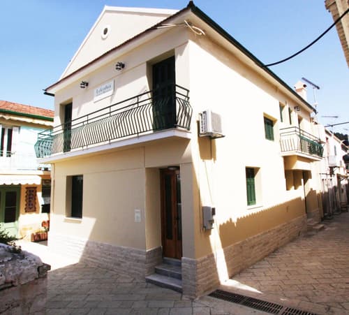 Lefcothea Guest Rooms, 