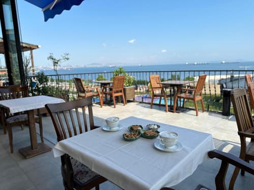 Queen Seagull Boutique Hotel, 