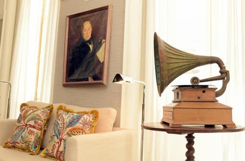 Universal Boutique Hotel, 