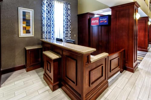 Hampton Inn & Suites Staten Island, 