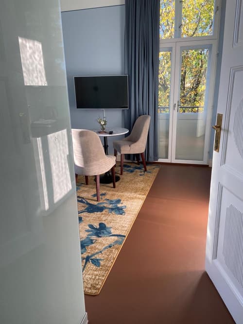 The Apartments Company - The Sweet, 