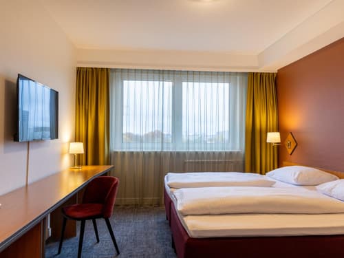 Good Morning + Berlin City East, 