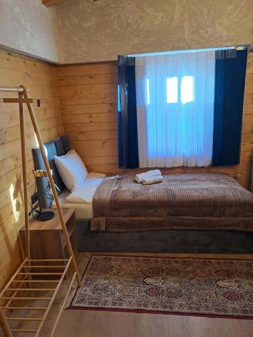 Rooms and apartmants Mirovic, 