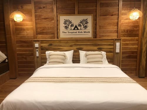 The Tropical Koh Mook, 