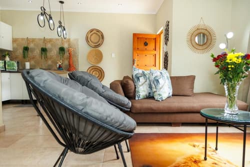 Pumbaa Wildlife Park & Accommodation, 