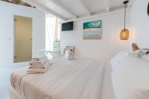 Mykonos Vibes Town Loft, 