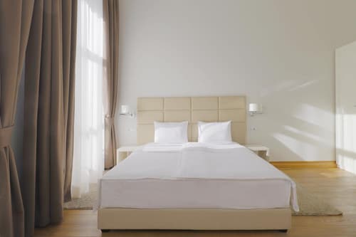 Lanterna Rooms City Center, 
