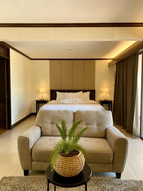 Plaza Del Norte Hotel and Convention Center, 