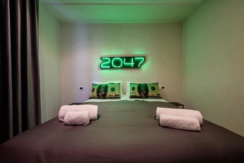 D'amelios Suite 2.0, 