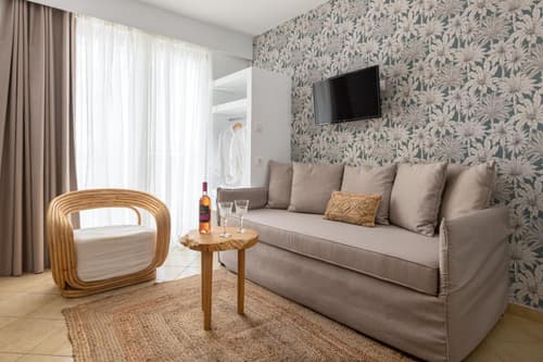 Diana Art Boutique Hotel, 