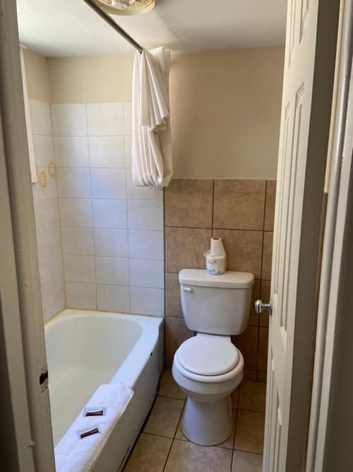 Glenstone place extended stay motel, 