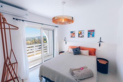 Appartement T3 - Cap noir- à 200 m de la plage des Roches Noires, 