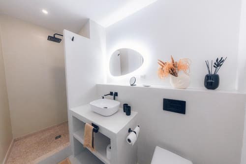 Appartement T3 - Cap noir- à 200 m de la plage des Roches Noires, 