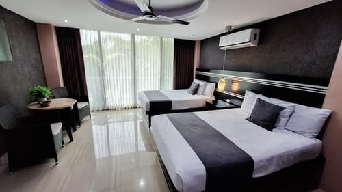 Hotel & Suites Country Valladolid, 