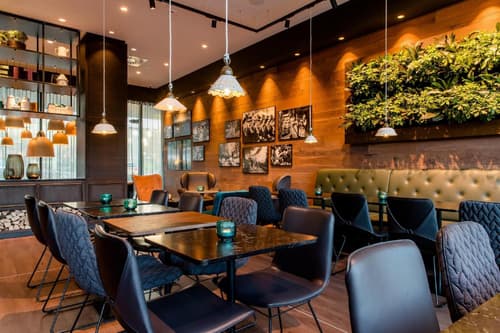 Motel One Salzburg-Süd, 