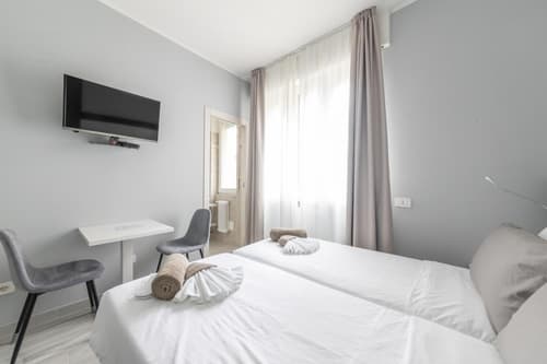 CHEZROMYK 2 the Kosher B&B, 