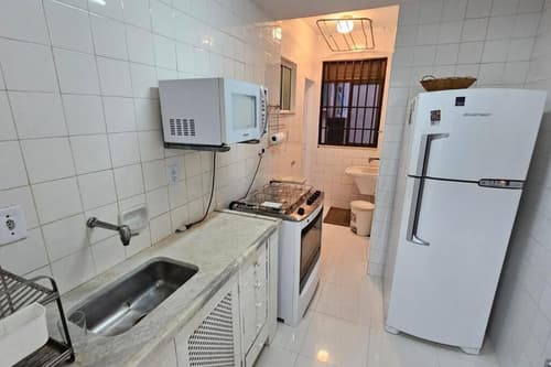 Ap Alecrim Praia do Forte Cabo Frio Pé na Areia3qt, 