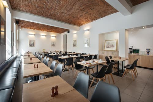 Prague Season Hotel, 