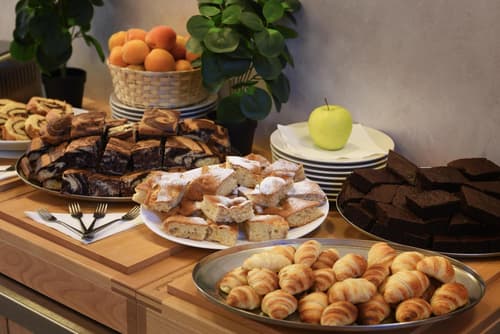 Prague Season Hotel, 