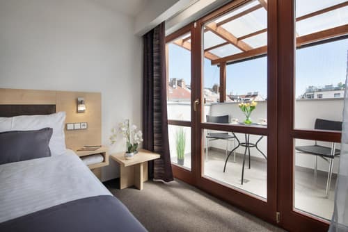 Prague Season Hotel, 