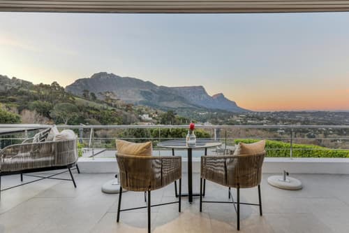 Villa Lion View Private Luxury Retreat, 