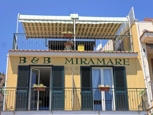 B&B Miramare, 