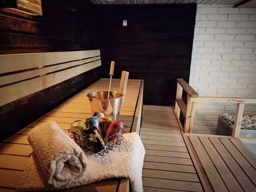 Goiglo Hotel & Hostel, 