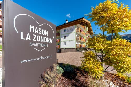Mason La Zondra, 