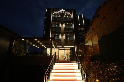Hotel Luna, 