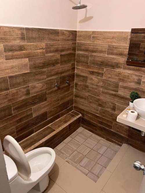 The Black Tree Hotel Colonial, 